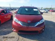 ✅ 2017 Toyota Sienna XLE Auto Access Seat • VIN: 5TDYZ3DC3HS863253 • Лот: 43040685. Опубликован ранее на IAAI с пробегом 132 734 миль. Бесплатный доступ к архиву аукционных продаж из США и подробный отчёт об истории автомобиля на DreamBid. Изображение 12.