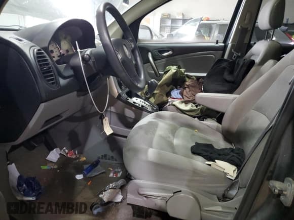 ✅ 2007 Saturn VUE I4 • VIN: 5GZCZ33D77S861241 • Lot: 84812454. Wystawiony na Copart z przebiegiem Nie podano. Bezpłatny archiwum sprzedaży aukcyjnych z USA i szczegółowy raport historii pojazdu na DreamBid. Zdjęcie 7.