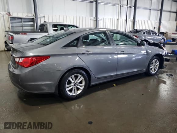 ✅ 2013 Hyundai Sonata GLS • VIN: 5NPEB4ACXDH768321 • Lot: 64939254. Listed on Copart with 58,933 mi. Free auction sales archive from the USA and detailed vehicle history report at DreamBid. Image 3.
