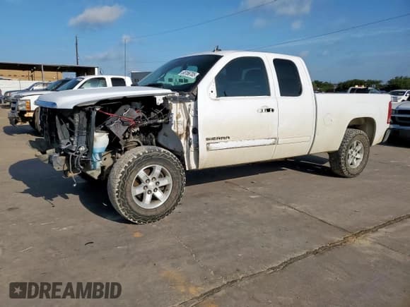 ✅ 2013 GMC Sierra 1500 SLE • VIN: 1GTR1VE05DZ239572 • Lot: 65156705. Wystawiony na Copart z przebiegiem 191 944 mil. Bezpłatny archiwum sprzedaży aukcyjnych z USA i szczegółowy raport historii pojazdu na DreamBid. Zdjęcie 1.