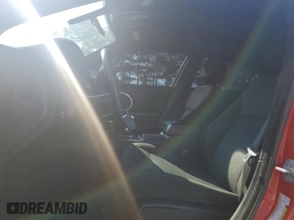 ✅ 2018 Dodge Charger SXT • VIN: 2C3CDXBG3JH306521 • Lot: 81101255. Listed on Copart with 126,970 mi. Free auction sales archive from the USA and detailed vehicle history report at DreamBid. Image 7.