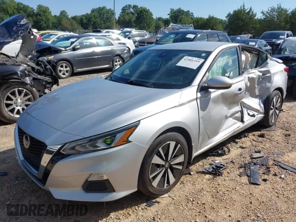 ✅ 2021 Nissan Altima SV • VIN: 1N4BL4DVXMN373459 • Lot: 42901319. Wystawiony na IAAI z przebiegiem 125 594 mil. Bezpłatny archiwum sprzedaży aukcyjnych z USA i szczegółowy raport historii pojazdu na DreamBid. Zdjęcie 2.