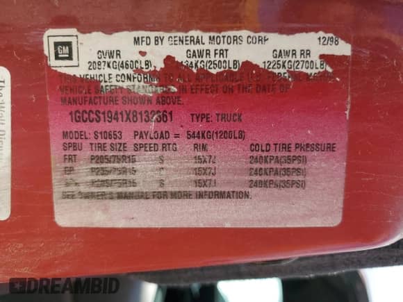 1999 Chevrolet S-10 LS Xtreme with VIN 1GCCS1941X8132361, listed as a Copart auction lot 42027135 with 133,784 mi miles and Clean title. Bid and sale history available at DreamBid. Image 12.