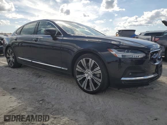 ✅ 2022 Volvo S90 • VIN: LVY062ML3NP269292 • Lot: 46158595. Wystawiony na Copart z przebiegiem 79 214 mil. Bezpłatny archiwum sprzedaży aukcyjnych z USA i szczegółowy raport historii pojazdu na DreamBid. Zdjęcie 4.
