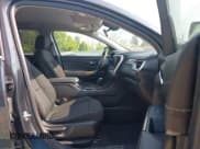 ✅ 2019 GMC Acadia SLE • VIN: 1GKKNLLS7KZ216651 • Лот: 42419362. Опубликован ранее на IAAI с пробегом 31 352 миль. Бесплатный доступ к архиву аукционных продаж из США и подробный отчёт об истории автомобиля на DreamBid. Изображение 5.