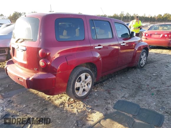 ✅ 2007 Chevrolet HHR LT • VIN: 3GNDA23D17S562623 • Lot: 41574903. Listed on IAAI with 262,310 mi. Free auction sales archive from the USA and detailed vehicle history report at DreamBid. Image 4.
