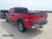 ✅ 2006 Chevrolet Silverado 2500HD LT3 • VIN: 1GCHK23D86F145400 • Lot: 42230812. Wystawiony na IAAI z przebiegiem 513 221 mil. Bezpłatny archiwum sprzedaży aukcyjnych z USA i szczegółowy raport historii pojazdu na DreamBid. Zdjęcie 3.