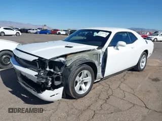 ✅ 2013 Dodge Challenger SXT • VIN: 2C3CDYAGXDH530476 • Lot: 41305751. Wystawiony na IAAI z przebiegiem Nie podano. Bezpłatny archiwum sprzedaży aukcyjnych z USA i szczegółowy raport historii pojazdu na DreamBid. Zdjęcie 2.