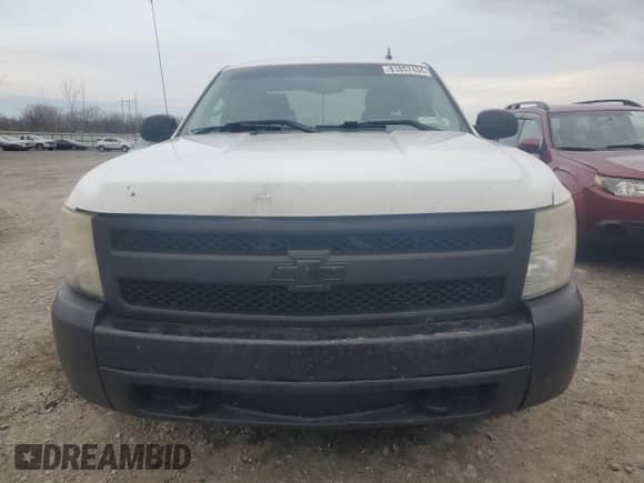 2008 Chevrolet Silverado 1500 Work Truck with VIN 1GCEC19J18E157842, listed as a Copart auction lot 81857434 with Not provided miles and Clean title. Bid and sale history available at DreamBid. Image 5.