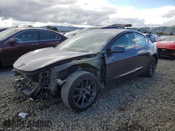 ✅ 2021 Tesla Model 3 Standard Range Plus • VIN: 5YJ3E1EA4MF023925 • Lot: 92728465. Listed on Copart with 63,675 mi. Free auction sales archive from the USA and detailed vehicle history report at DreamBid. Image 1.