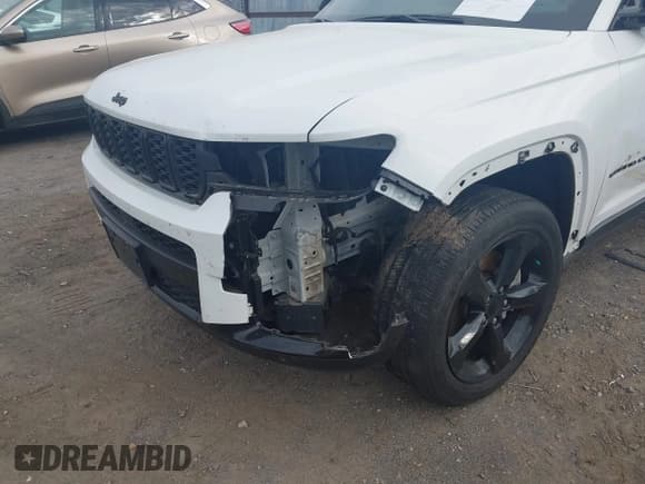 ✅ 2023 Jeep Grand Cherokee Altitude • VIN: 1C4RJKAG3P8743145 • Lot: 43323012. Listed on IAAI with 45,750 mi. Free auction sales archive from the USA and detailed vehicle history report at DreamBid. Image 6.