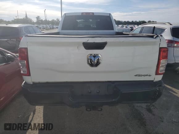 ✅ 2020 Ram 2500 Tradesman • VIN: 3C6UR5HJ1LG281699 • Lot: 70682605. Listed on Copart with 137,316 mi. Free auction sales archive from the USA and detailed vehicle history report at DreamBid. Image 6.