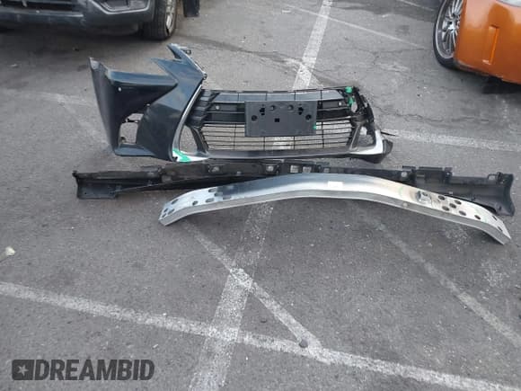 ✅ 2016 Lexus GS 350 • VIN: JTHBZ1BL4GA003241 • Lot: 41431832. Listed on IAAI with 210,683 mi. Free auction sales archive from the USA and detailed vehicle history report at DreamBid. Image 12.