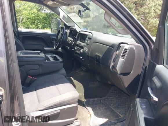 ✅ 2015 Chevrolet Silverado 2500HD LT • VIN: 1GC1KVE82FF572185 • Lot: 42207194. Listed on IAAI with 245,109 mi. Free auction sales archive from the USA and detailed vehicle history report at DreamBid. Image 5.