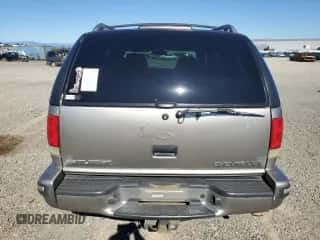 1998 Chevrolet Blazer LS z VIN 1GNDT13W6W2252953, wystawiony jako Copart lot #82567745 z przebiegiem Nie podano mil oraz Szkoda całkowita • Salvage title. Historia ofert i sprzedaży dostępna na DreamBid. Obrazek 6.