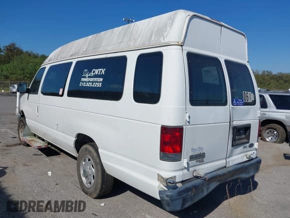 ✅ 2012 Ford Econoline Cargo Commercial • VIN: 1FTNS2EW4CDA50633 • Lot: 40694015. Wystawiony na IAAI z przebiegiem 309 334 mil. Bezpłatny archiwum sprzedaży aukcyjnych z USA i szczegółowy raport historii pojazdu na DreamBid. Zdjęcie 3.