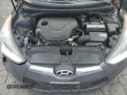 ✅ 2017 Hyundai Veloster • VIN: KMHTC6AD2HU315648 • Lot: 56493184. Wystawiony na Copart z przebiegiem 110 694 mil. Bezpłatny archiwum sprzedaży aukcyjnych z USA i szczegółowy raport historii pojazdu na DreamBid. Zdjęcie 11.