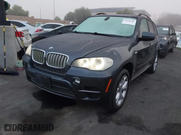 ✅ 2012 BMW X5 35d • VIN: 5UXZW0C57CL671549 • Lot: 43486836. Wystawiony na IAAI z przebiegiem 119 071 mil. Bezpłatny archiwum sprzedaży aukcyjnych z USA i szczegółowy raport historii pojazdu na DreamBid. Zdjęcie 2.