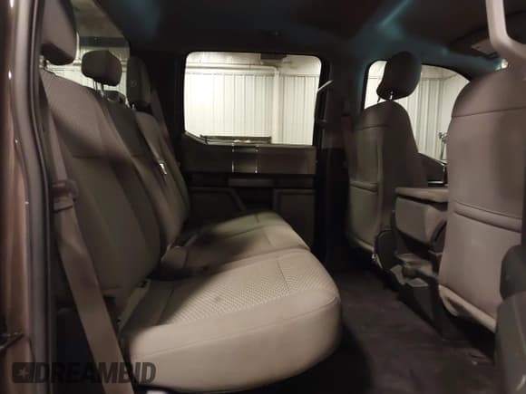 ✅ 2017 Ford F-150 XL • VIN: 1FTEW1EP7HKD86349 • Lot: 42639494. Listed on IAAI with 102,506 mi. Free auction sales archive from the USA and detailed vehicle history report at DreamBid. Image 8.