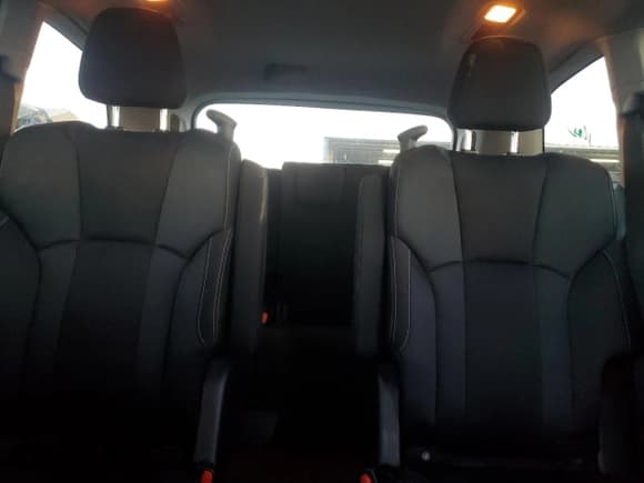 ✅ 2020 Subaru Ascent Premium • VIN: 4S4WMAFD0L3451300 • Lot: 92690295. Listed on Copart with 77,400 mi. Free auction sales archive from the USA and detailed vehicle history report at DreamBid. Image 10.