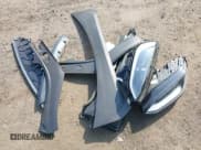 ✅ 2023 Tesla Model X • VIN: 7SAXCDE53PF415569 • Лот: 42558960. Опубликован ранее на IAAI с пробегом Не указан. Бесплатный доступ к архиву аукционных продаж из США и подробный отчёт об истории автомобиля на DreamBid. Изображение 12.