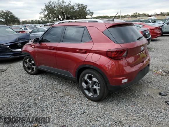 ✅ 2024 Hyundai Venue Limited • VIN: KMHRC8A38RU318164 • Lot: 88016585. Listed on Copart with 2,252 mi. Free auction sales archive from the USA and detailed vehicle history report at DreamBid. Image 2.