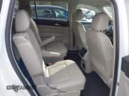 ✅ 2019 Volkswagen Atlas SE • VIN: 1V2LR2CA7KC602431 • Lot: 41462436. Listed on IAAI with 66,186 mi. Free auction sales archive from the USA and detailed vehicle history report at DreamBid. Image 8.