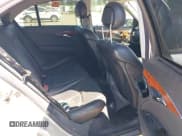 ✅ 2005 Mercedes-Benz E 320 • VIN: WDBUF65J65A618041 • Lot: 42691730. Wystawiony na IAAI z przebiegiem 181 340 mil. Bezpłatny archiwum sprzedaży aukcyjnych z USA i szczegółowy raport historii pojazdu na DreamBid. Zdjęcie 8.