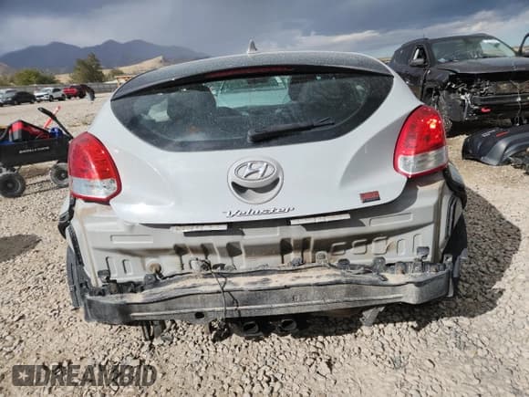 ✅ 2013 Hyundai Veloster RE:MIX • VIN: KMHTC6AD9DU128207 • Lot: 85136075. Listed on Copart with Not provided. Free auction sales archive from the USA and detailed vehicle history report at DreamBid. Image 6.