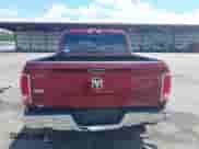 2017 Ram 1500 Laramie z VIN 1C6RR6NT2HS818002, wystawiony jako IAAI lot #42720321 z przebiegiem 89 641 mil mil oraz . Historia ofert i sprzedaży dostępna na DreamBid. Obrazek 16.