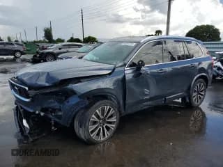 ✅ 2022 Volvo XC90 Momentum • VIN: YV4102CK4N1831352 • Лот: 69359795. Опубликован ранее на Copart с пробегом 50 456 миль. Бесплатный доступ к архиву аукционных продаж из США и подробный отчёт об истории автомобиля на DreamBid. Изображение 1.