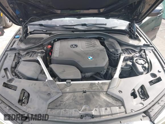 ✅ 2021 BMW 5 Series 530i • VIN: WBA53BH04MCF37326 • Lot: 42044445. Listed on IAAI with 43,663 mi. Free auction sales archive from the USA and detailed vehicle history report at DreamBid. Image 10.