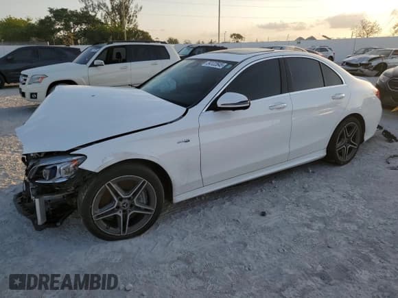 ✅ 2020 Mercedes-Benz C 43 AMG • VIN: WDDWF6EB9LR556495 • Lot: 54122645. Listed on Copart with 44,657 mi. Free auction sales archive from the USA and detailed vehicle history report at DreamBid. Image 1.
