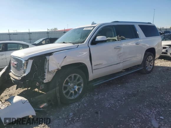 ✅ 2015 GMC Yukon XL Denali • VIN: 1GKS2JKJ7FR626619 • Лот: 90495155. Опубликован ранее на Copart с пробегом Не указан. Бесплатный доступ к архиву аукционных продаж из США и подробный отчёт об истории автомобиля на DreamBid. Изображение 1.
