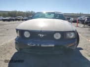 ✅ 2007 Ford Mustang GT Deluxe • VIN: 1ZVHT82H275341616 • Лот: 90125515. Опубликован ранее на Copart с пробегом 100 561 миль. Бесплатный доступ к архиву аукционных продаж из США и подробный отчёт об истории автомобиля на DreamBid. Изображение 5.