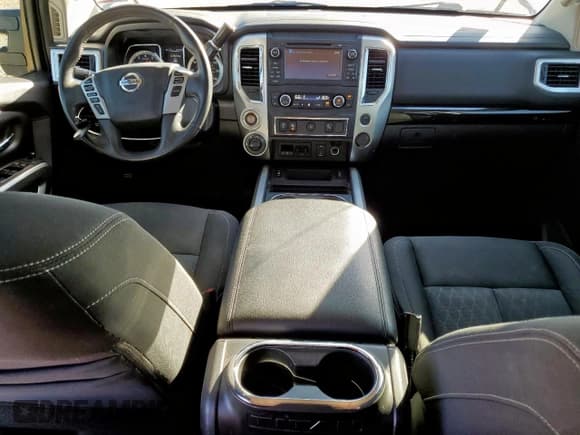 ✅ 2017 Nissan Titan Pro-4X • VIN: 1N6AA1E56HN556711 • Лот: 91579975. Опубликован ранее на Copart с пробегом 110 790 миль. Бесплатный доступ к архиву аукционных продаж из США и подробный отчёт об истории автомобиля на DreamBid. Изображение 8.