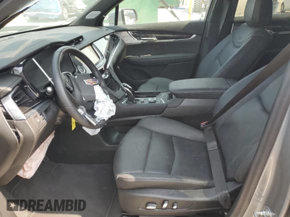 ✅ 2025 Cadillac XT6 AWD Premium Luxury • VIN: 1GYKPDRS9SZ120372 • Lot: 59103405. Listed on Copart with 13,223 mi. Free auction sales archive from the USA and detailed vehicle history report at DreamBid. Image 7.