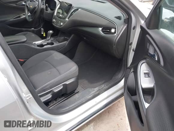 2020 Chevrolet Malibu LT with VIN 1G1ZD5ST5LF046613, listed as a IAAI auction lot 42477184 with 79,750 mi miles and . Bid and sale history available at DreamBid. Image 5.