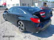 ✅ 2020 Honda Accord Sport • VIN: 1HGCV1F33LA104780 • Lot: 43006518. Wystawiony na IAAI z przebiegiem 113 438 mil. Bezpłatny archiwum sprzedaży aukcyjnych z USA i szczegółowy raport historii pojazdu na DreamBid. Zdjęcie 3.