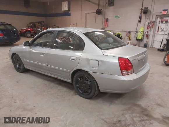 ✅ 2004 Hyundai Elantra GLS • VIN: KMHDN46D54U913626 • Lot: 41845546. Wystawiony na IAAI z przebiegiem 187 267 mil. Bezpłatny archiwum sprzedaży aukcyjnych z USA i szczegółowy raport historii pojazdu na DreamBid. Zdjęcie 3.