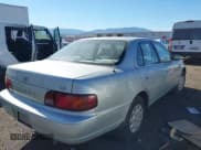 ✅ 1995 Toyota Camry LE • VIN: JT2SK12E2S0301107 • Lot: 42797146. Wystawiony na IAAI z przebiegiem 229 418 mil. Bezpłatny archiwum sprzedaży aukcyjnych z USA i szczegółowy raport historii pojazdu na DreamBid. Zdjęcie 4.