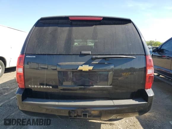 2013 Chevrolet Suburban LT with VIN 1GNSKJE79DR150003, listed as a Copart auction lot 80715615 with 164,810 mi miles and Salvage title. Bid and sale history available at DreamBid. Image 6.
