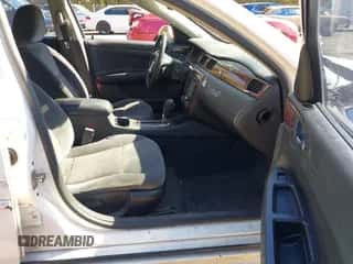 2009 Chevrolet Impala LT с VIN 2G1WC57M591112472, выставлен на аукционе IAAI как лот 43448824 с пробегом 148 093 миль миль и . История ставок и продаж доступна на DreamBid. Изображение 5.