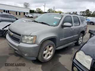 2008 Chevrolet Tahoe 1LT с VIN 1GNFK13048R173380, выставлен на аукционе Copart как лот 81737175 с пробегом Не указан миль и На запчасти • Non repairable. История ставок и продаж доступна на DreamBid. Изображение 1.