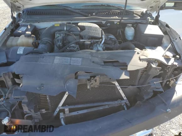 ✅ 2007 Chevrolet Silverado 2500HD Work Truck • VIN: 1GCHK24D47E109449 • Лот: 46075665. Опубликован ранее на Copart с пробегом 318 211 миль. Бесплатный доступ к архиву аукционных продаж из США и подробный отчёт об истории автомобиля на DreamBid. Изображение 12.