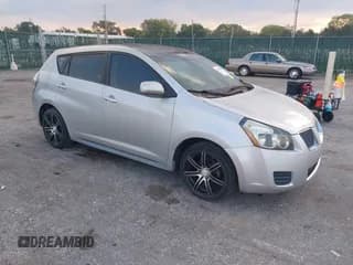✅ 2009 Pontiac Vibe 1SA • VIN: 5Y2SP67829Z414103 • Lot: 43198566. Wystawiony na IAAI z przebiegiem 178 486 mil. Bezpłatny archiwum sprzedaży aukcyjnych z USA i szczegółowy raport historii pojazdu na DreamBid. Zdjęcie 1.