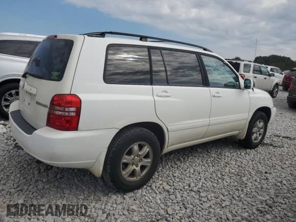 2001 Toyota Highlander с VIN JTEGF21AX10027591, выставлен на аукционе Copart как лот 71690425 с пробегом 208 095 миль миль и На запчасти • Non repairable. История ставок и продаж доступна на DreamBid. Изображение 3.