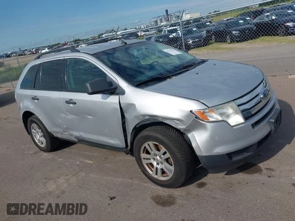 ✅ 2009 Ford Edge SE • VIN: 2FMDK36C79BA54434 • Lot: 42776374. Wystawiony na IAAI z przebiegiem 144 708 mil. Bezpłatny archiwum sprzedaży aukcyjnych z USA i szczegółowy raport historii pojazdu na DreamBid. Zdjęcie 1.