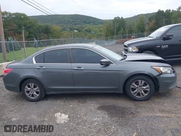✅ 2012 Honda Accord LX Premium • VIN: 1HGCP2F46CA231886 • Lot: 43282807. Wystawiony na IAAI z przebiegiem 212 578 mil. Bezpłatny archiwum sprzedaży aukcyjnych z USA i szczegółowy raport historii pojazdu na DreamBid. Zdjęcie 14.
