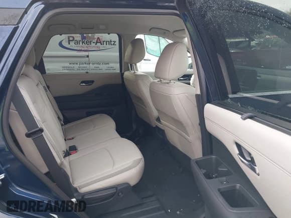 ✅ 2025 Nissan Pathfinder SL • VIN: 5N1DR3CC6SC235868 • Lot: 43664107. Wystawiony na IAAI z przebiegiem 2 749 mil. Bezpłatny archiwum sprzedaży aukcyjnych z USA i szczegółowy raport historii pojazdu na DreamBid. Zdjęcie 8.